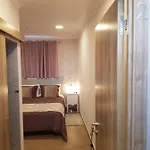 O Cantinho Com Terraco E Vistas Em 게스트하우스
