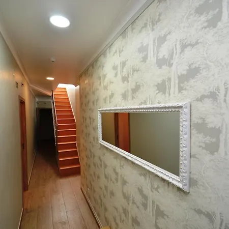 O Cantinho Com Terraco E Vistas Em Gasthof 4*
